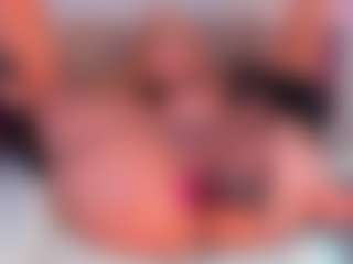 Scarlett Horny's Live Sex Cam Show