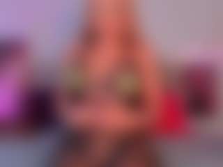 Scarlett Horny's Live Sex Cam Show