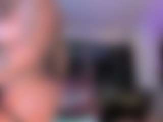 Scarlett Horny's Live Sex Cam Show