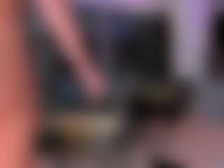 Scarlett Horny's Live Sex Cam Show