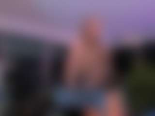 Scarlett Horny's Live Sex Cam Show