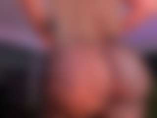 Scarlett Horny's Live Sex Cam Show