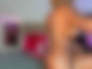 Scarlett Horny's Live Sex Cam Show
