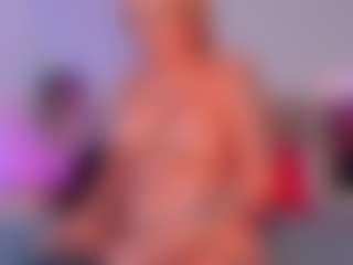 Scarlett Horny's Live Sex Cam Show