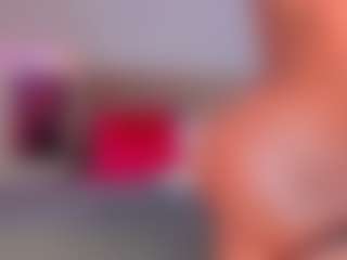 Scarlett Horny's Live Sex Cam Show