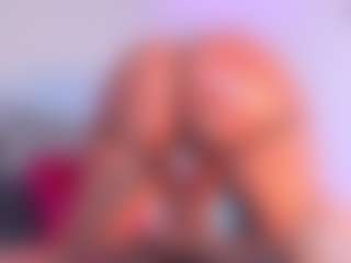 Scarlett Horny's Live Sex Cam Show