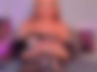 Scarlett Horny's Live Sex Cam Show