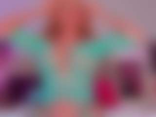 Scarlett Horny's Live Sex Cam Show