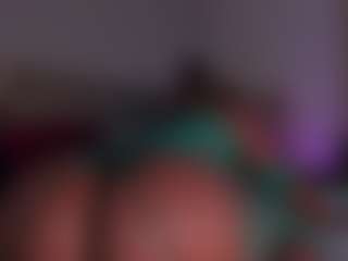 Live cam show with Scarlett Horny - Ebony Big Tits on Camsoda | colombia