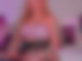 Scarlett Horny's Live Sex Cam Show