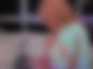 Live cam show with Scarlett Horny - Flexible on livesuperchat.net