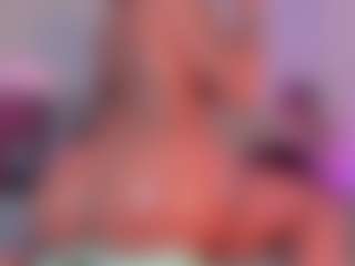 Scarlett Horny's Live Sex Cam Show