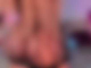 Scarlett Horny's Live Sex Cam Show