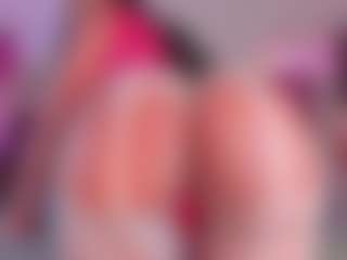 Scarlett Horny's Live Sex Cam Show