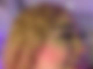 Scarlett Horny's Live Sex Cam Show