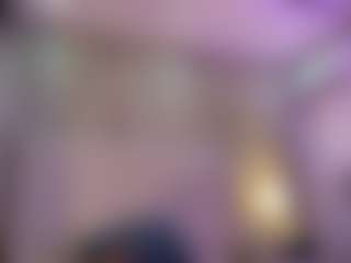 Live cam show with Scarlett Horny - BBW Shaved Pussy on TeamSkeetLive