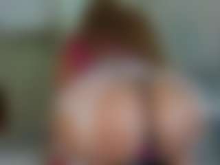 Scarlett Horny's Live Sex Cam Show