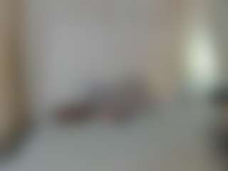Live cam show with Scarlett Horny - Dildo on Soda Cam