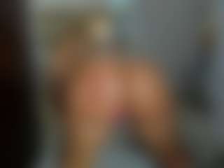 Scarlett Horny's Live Sex Cam Show