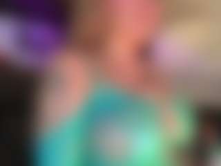 Scarlett Horny's Live Sex Cam Show