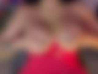 Live cam show with Scarlett Horny - Deepthroat on Camsoda
