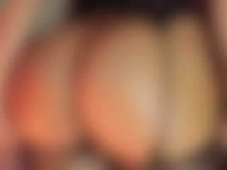 Scarlett Horny's Live Sex Cam Show