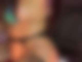 Scarlett Horny's Live Sex Cam Show