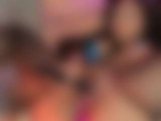 Live cam show with Scarlett Horny - Black Squirt on anonymated.com