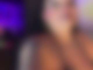Live cam show with Scarlett Horny - Brown Eyes Toys on camtv