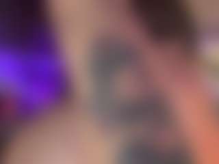 Scarlett Horny's Live Sex Cam Show