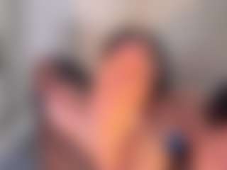 Live cam show with Scarlett Horny - Shaved Pussy Teen (18+) on LiveSexCams6