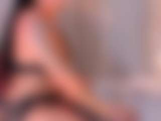 Pokaz na żywo z Scarlett Horny - Pornstar MILF na Camsoda