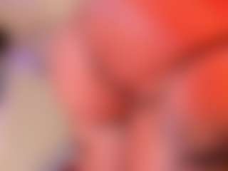 Live cam show with Scarlett Horny - Brown Eyes on chickslive.net