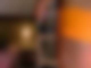 Scarlett Horny's Live Sex Cam Show