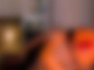 Live cam show with Scarlett Horny - Wet on Camsoda