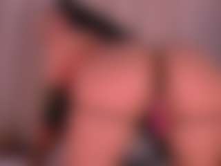 Live cam show with Scarlett Horny - Striptease on UwU Esports