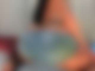Live cam show with Scarlett Horny - Black Dildo on SpunkLive