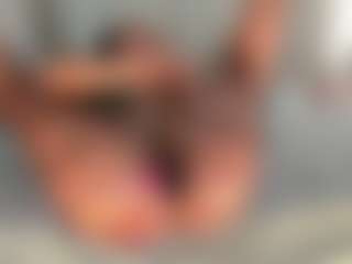 Live cam show with Scarlett Horny - Toys on camwithhim.com