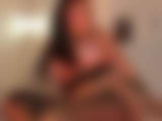 Scarlett Horny's Live Sex Cam Show