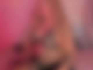 Scarlett Horny's Live Sex Cam Show