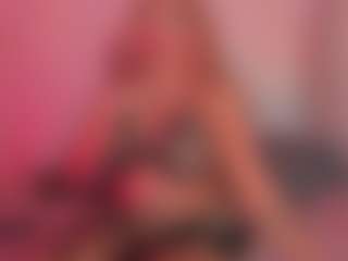 Scarlett Horny's Live Sex Cam Show