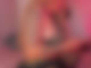 Scarlett Horny's Live Sex Cam Show