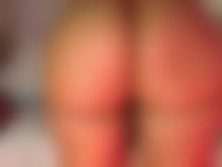 Scarlett Horny's Live Sex Cam Show