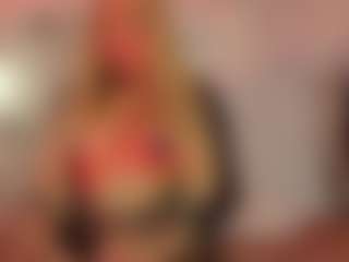 Scarlett Horny's Live Sex Cam Show