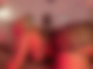 Scarlett Horny's Live Sex Cam Show