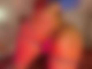 Spettacolo in cam dal vivo con Scarlett Horny - Flexible su Camsoda