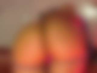 Scarlett Horny's Live Sex Cam Show