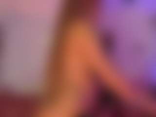 Scarlett Horny's Live Sex Cam Show