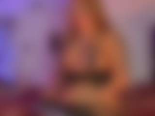 Scarlett Horny's Live Sex Cam Show
