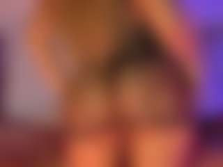 Live cam show with Scarlett Horny - Sexwebcam Black on dropp.cam